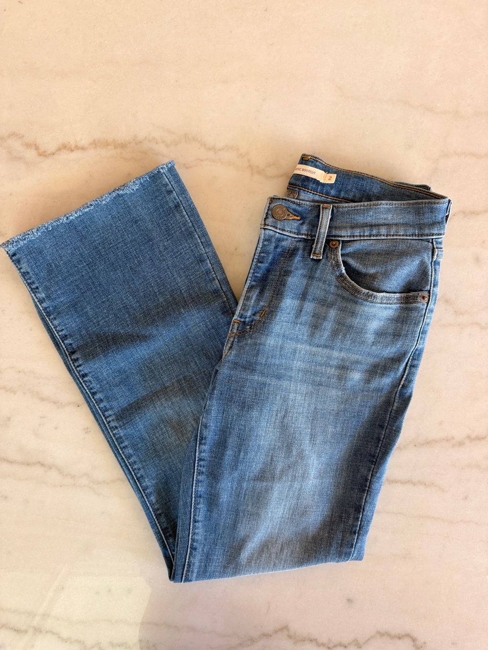 Levi's Women's Light Blue Classic Bootcut Jeans - Short